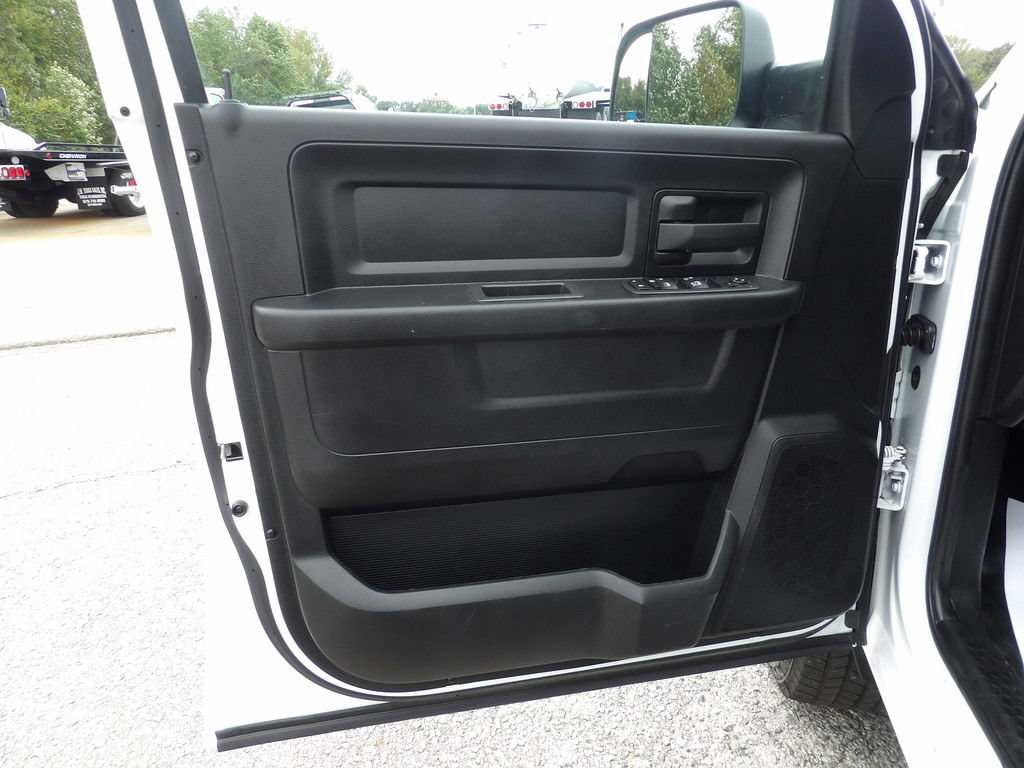Used 2022 RAM 2500 Tradesman RWD image 14