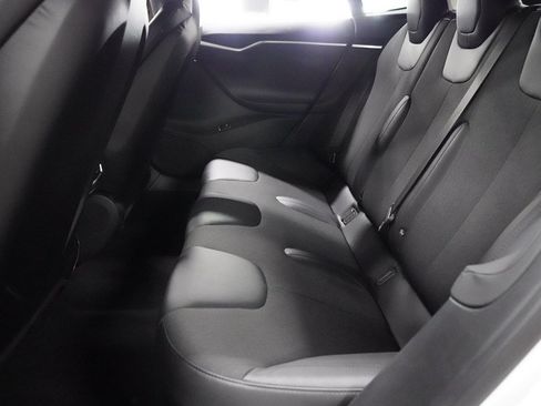 Used 2015 Tesla Model S 60 RWD image 22