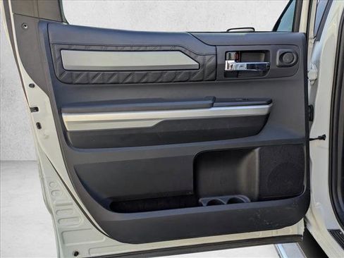 Used 2016 Toyota Tundra Platinum image 16