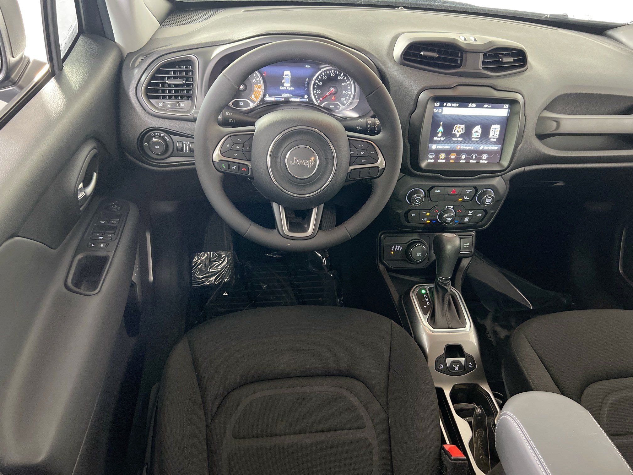 Used 2022 Jeep Renegade Latitude AWD/4WD image 21