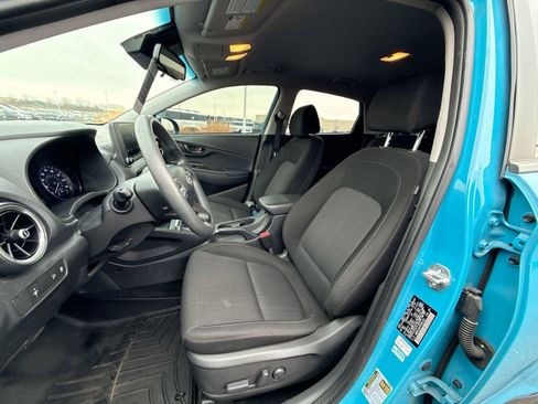 Used 2023 Hyundai Kona SEL image 12