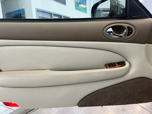 Used 1999 Jaguar XK8 Convertible RWD image 12