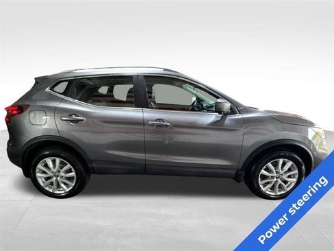 Used 2020 Nissan Rogue Sport SV w/ Technology Package AWD/4WD image 4