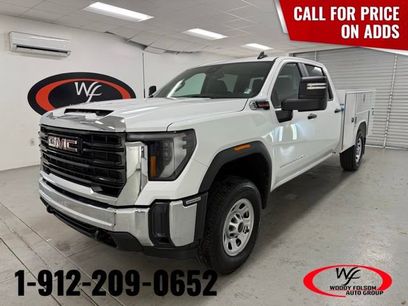 New 2026 GMC Sierra 3500 Pro w/ Convenience Package