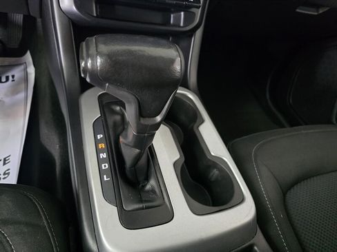 Used 2018 Chevrolet Colorado LT w/ LT Convenience Package AWD/4WD image 24
