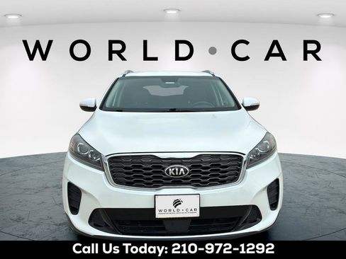 Used 2020 Kia Sorento LX w/ LX I4 Convenience Package FWD image 9