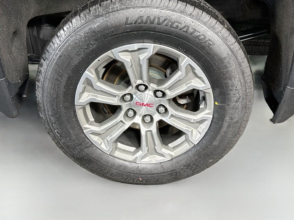 Used 2019 GMC Sierra 1500 SLT w/ SLT Convenience Package AWD/4WD image 22