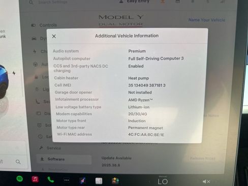 Used 2023 Tesla Model Y Performance image 25