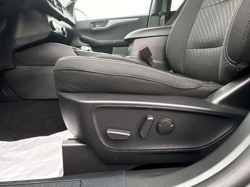 Used 2024 Ford Escape Active image 18