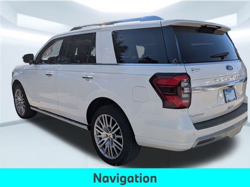 Used 2023 Ford Expedition Platinum image 4