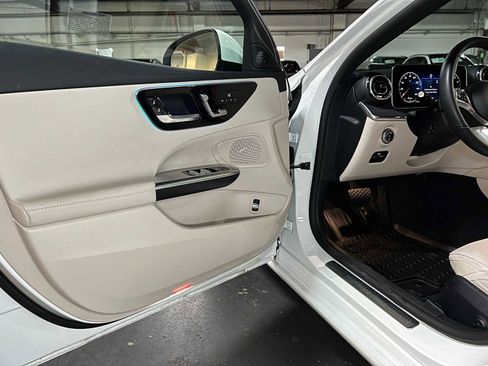 Certified 2025 Mercedes-Benz C 300 Sedan image 21