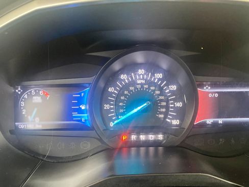 Used 2016 Ford Edge SEL w/ Utility Package FWD image 9