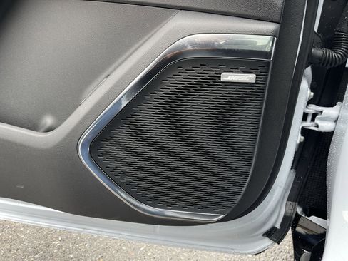 New 2026 GMC Acadia Denali w/ Super Cruise Package image 60