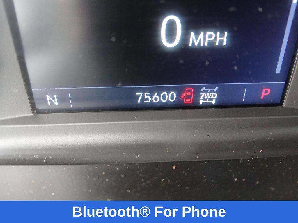 Used 2021 Chevrolet Silverado 1500 LT w/ LPO, Liner Protection Package AWD/4WD image 18