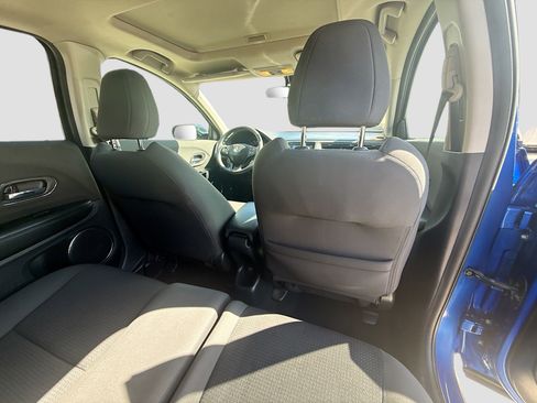 Used 2019 Honda HR-V EX image 28