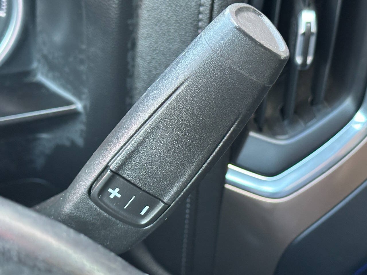 Used 2021 Chevrolet Silverado 1500 High Country w/ Technology Package AWD/4WD image 44
