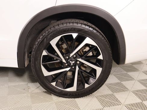 Used 2024 Mitsubishi Outlander SEL AWD/4WD image 21
