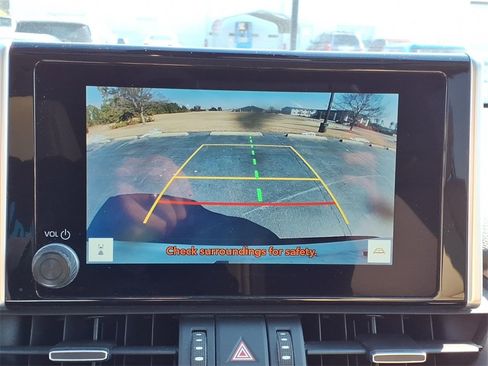 Used 2024 Toyota RAV4 XLE Premium image 18