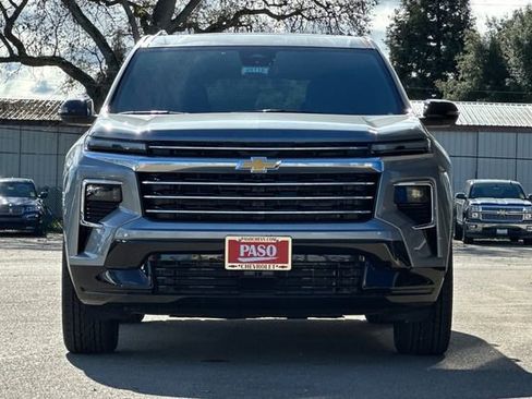 New 2026 Chevrolet Traverse High Country image 12