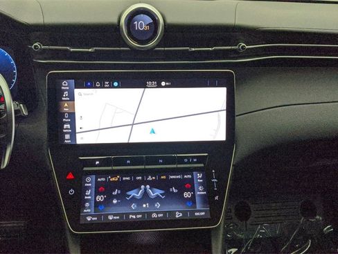 Used 2024 Maserati Grecale GT image 68