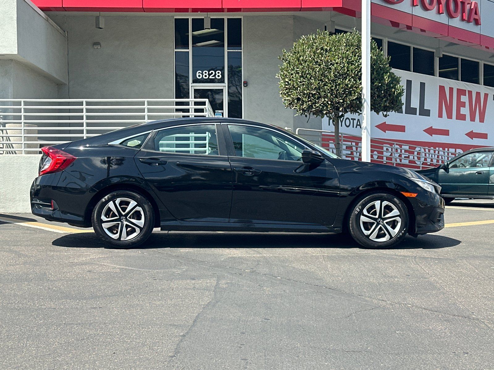 Used 2017 Honda Civic LX image 6