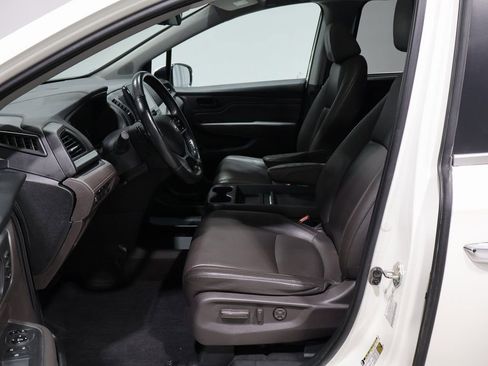 Used 2019 Honda Odyssey EX-L image 12