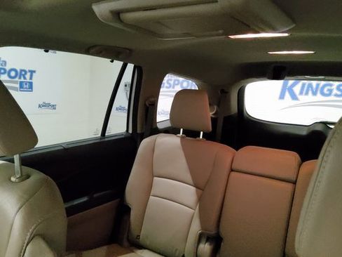 Certified 2017 Honda Pilot Touring image 44