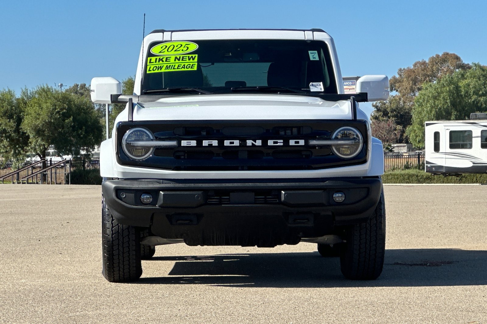 Used 2025 Ford Bronco Outer Banks AWD/4WD image 9