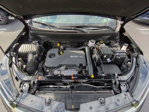 Used 2022 Chevrolet Equinox RS image 30