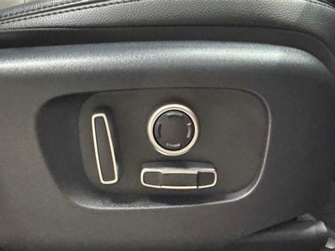 Used 2021 Land Rover Discovery Sport S image 15