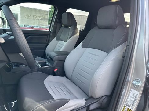 New 2025 Toyota Tacoma TRD Off-Road image 20