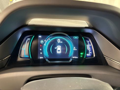 Used 2020 Hyundai Ioniq Limited image 14