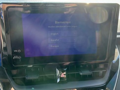 Used 2025 Toyota Corolla SE image 11