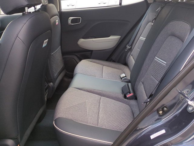 Certified 2024 Hyundai Venue Limited FWD image 13