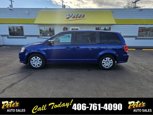 Used 2019 Dodge Grand Caravan SE w/ UConnect Hands-Free Group image 1
