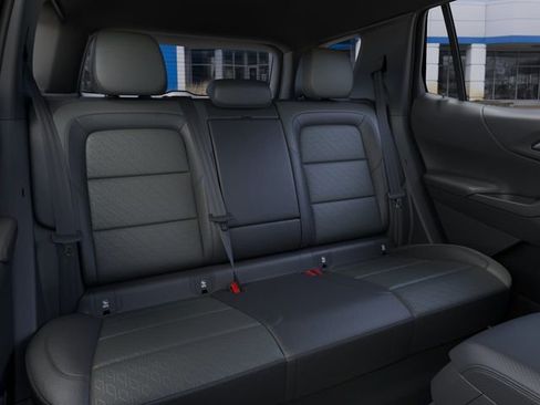 New 2026 Chevrolet Equinox LT w/ Convenience Package II FWD image 17