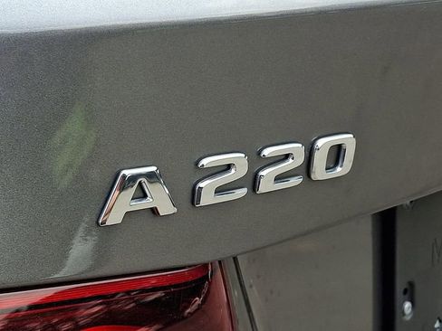 Used 2020 Mercedes-Benz A 220 w/ Premium Package image 34