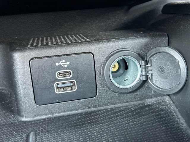 Certified 2025 Ford Escape ST-Line FWD image 20