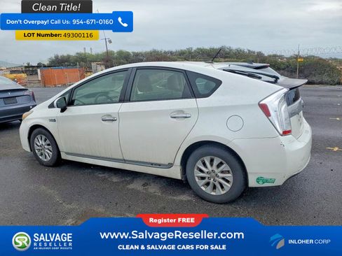 Used 2013 Toyota Prius Prime Plug-In Hybrid image 3