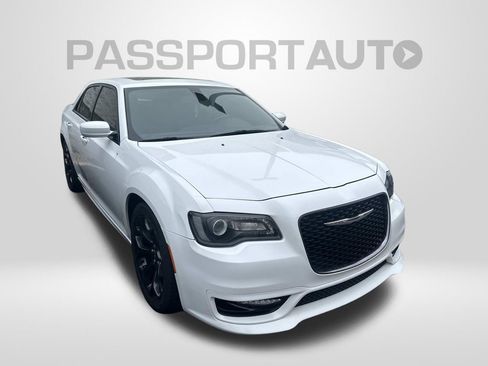 Used 2020 Chrysler 300 S image 7