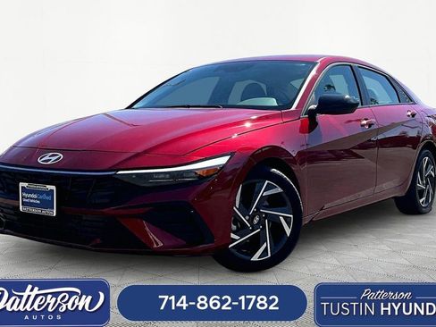 Certified 2025 Hyundai Elantra Sport image 1