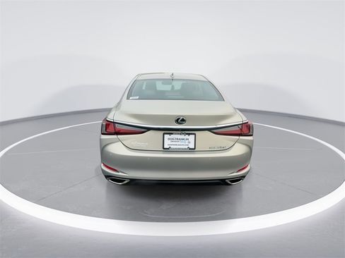 Used 2019 Lexus ES 350 image 7