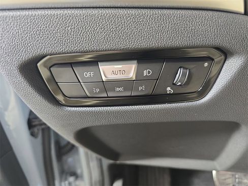 New 2026 BMW 330i xDrive Sedan w/ M Sport Package image 26