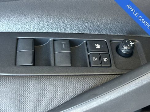 Used 2026 Toyota Corolla SE w/ SE Premium Package FWD image 12