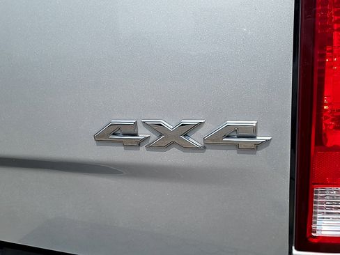 Used 2016 RAM 1500 Express AWD/4WD image 27