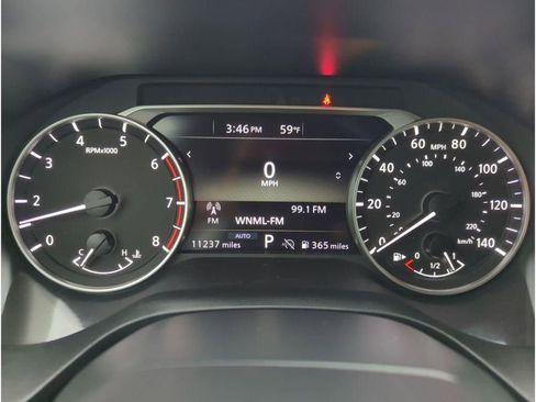 Used 2025 Nissan Rogue SV image 16