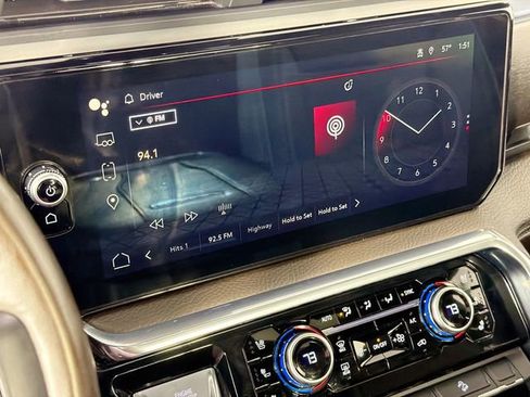 Used 2024 GMC Sierra 2500 Denali w/ Denali Reserve Package image 15