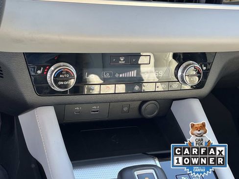 Used 2024 Mitsubishi Outlander SEL image 33