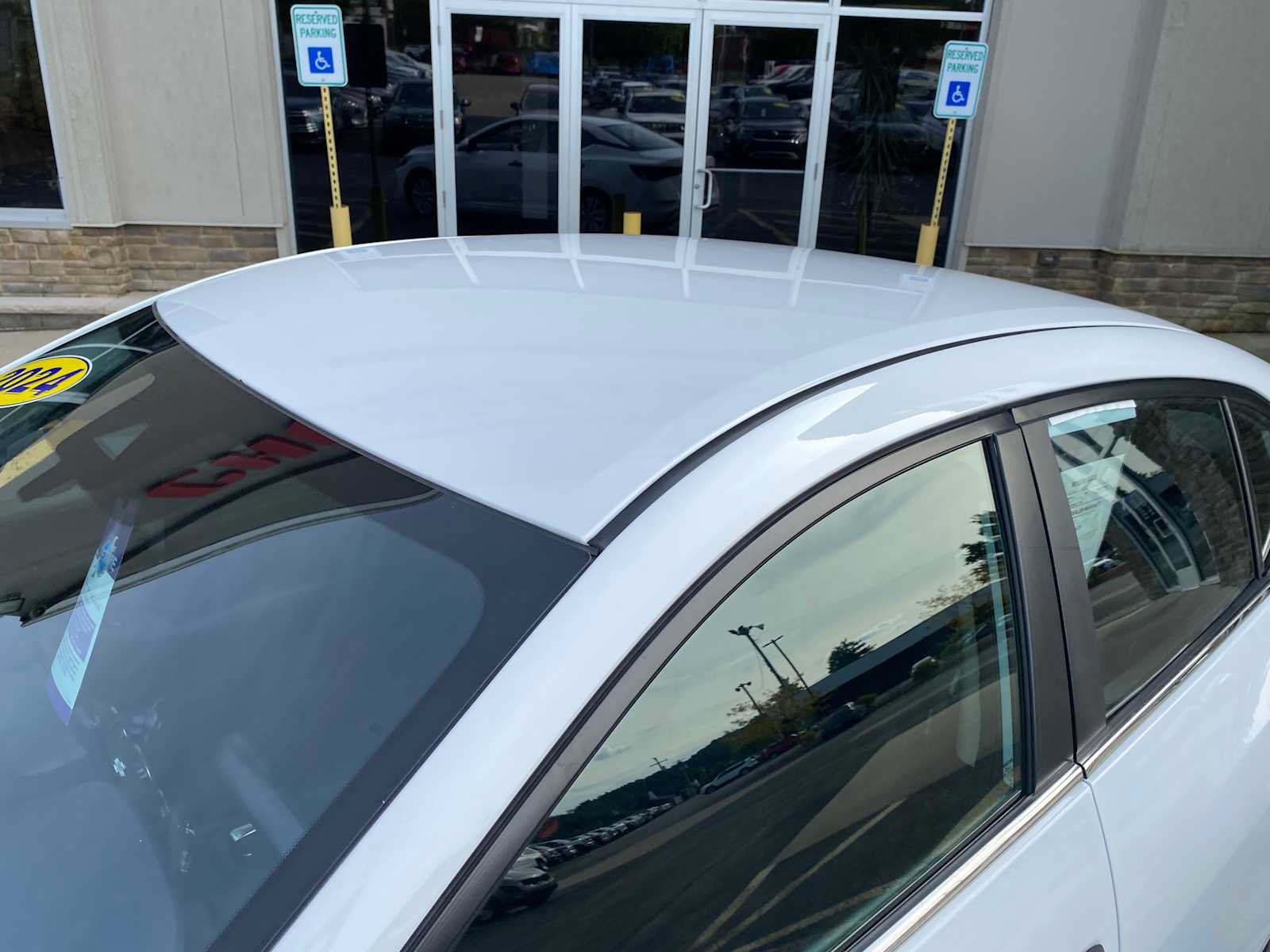 Used 2024 Nissan Sentra S FWD image 5