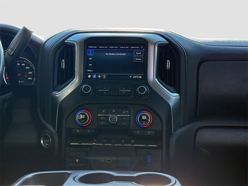 Used 2021 Chevrolet Silverado 1500 RST image 21